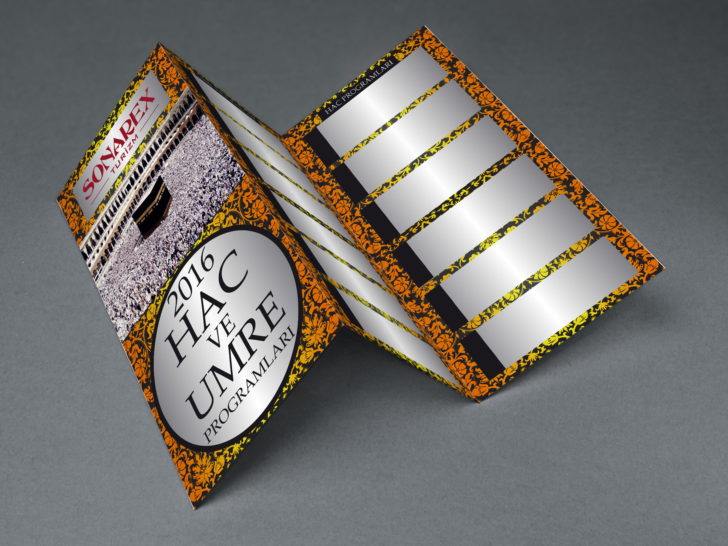 Tur Programları Broşürü yarışmasına tasarımcı GhostSpy tarafından sunulan  tasarım